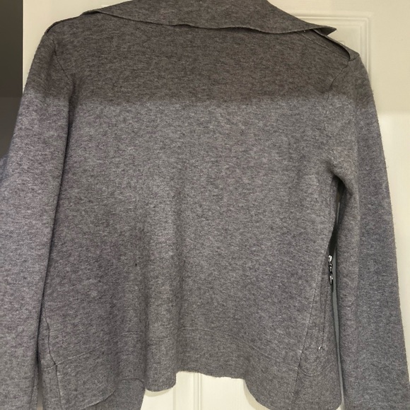 Boutique Sweater jacket - Picture 2 of 5